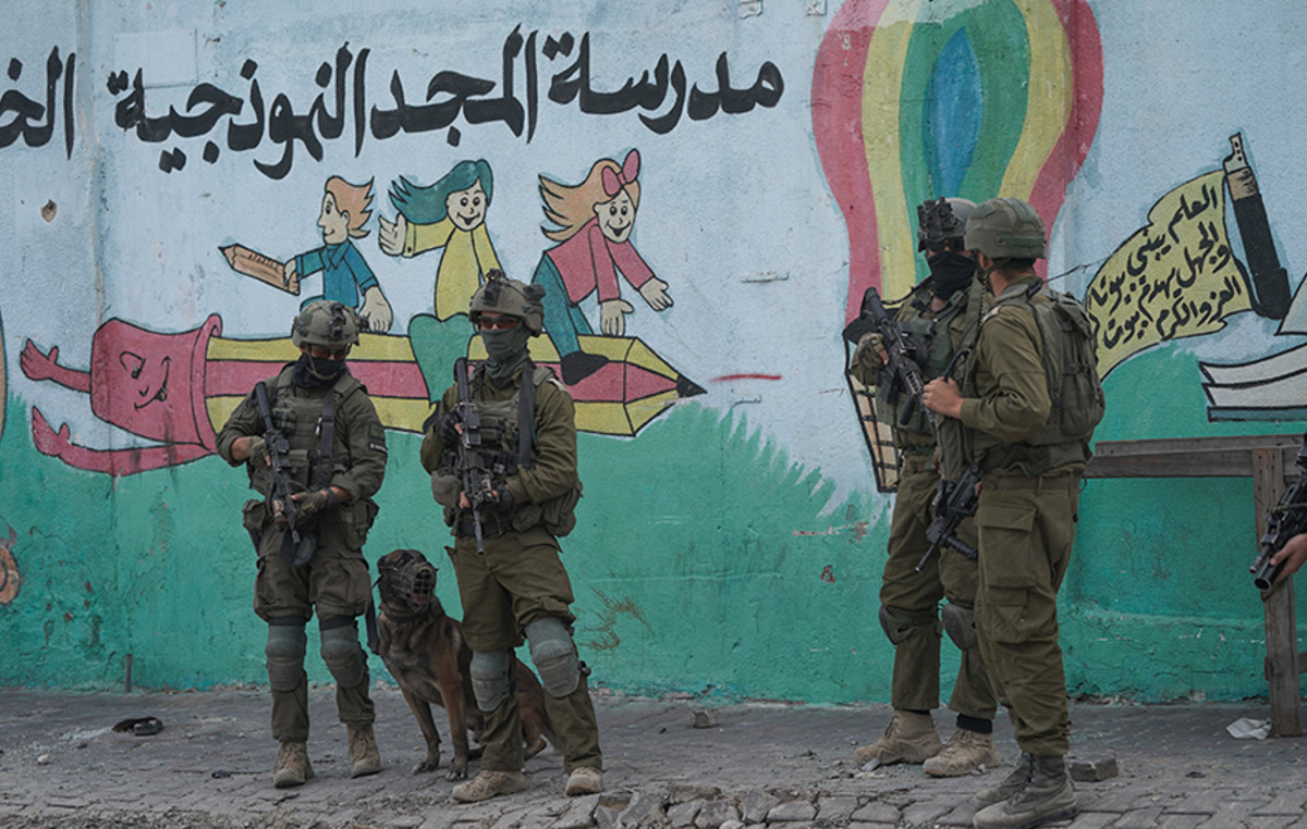 Netanyahu states that he has allowed more foreign journalists to enter Gaza