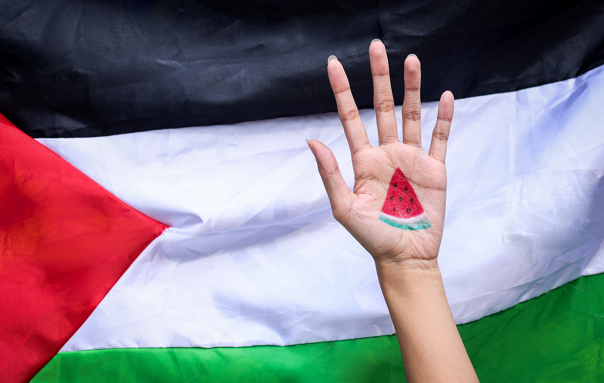 Italian supermarket chain ceases to sell Israeli products in a “Palestinian initiative”