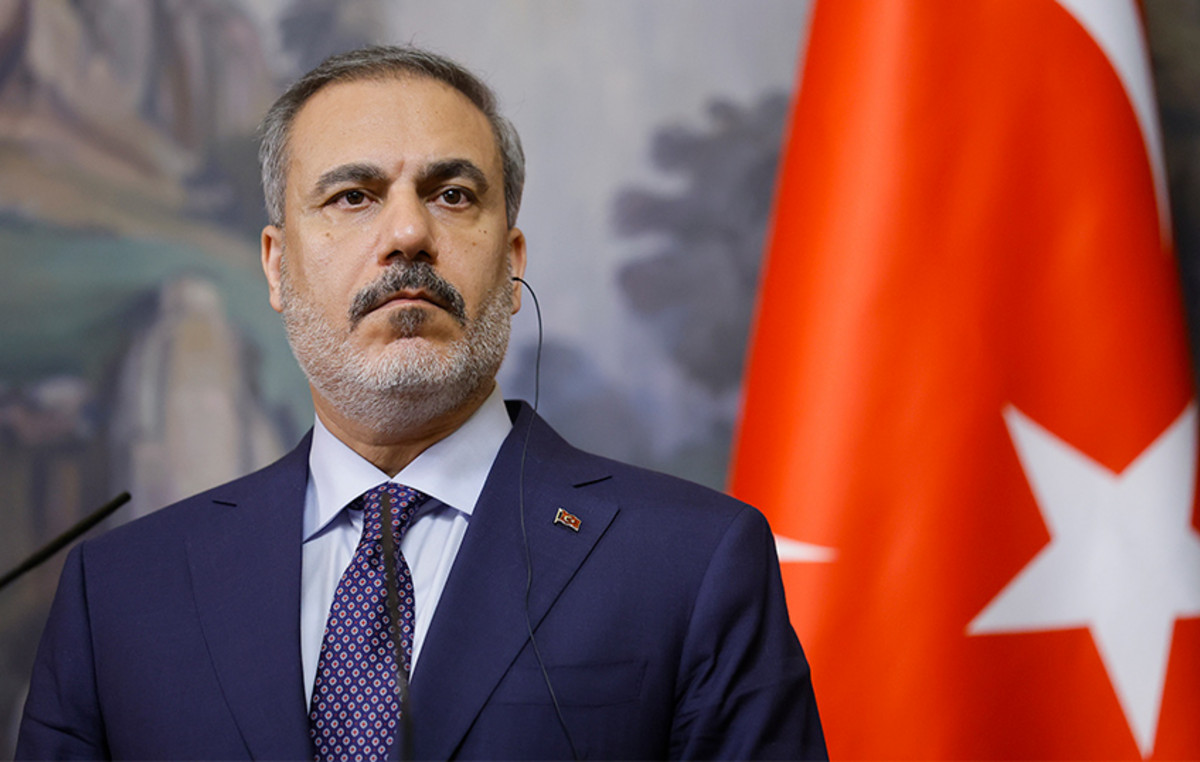 Turkey interrupts trade ties with Israel and closes its airspace for Israeli aircraft