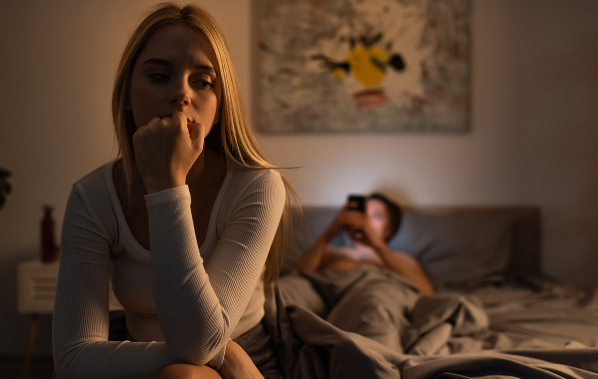How she discovered that her husband was cheating on her – the secret with 208 female numbers