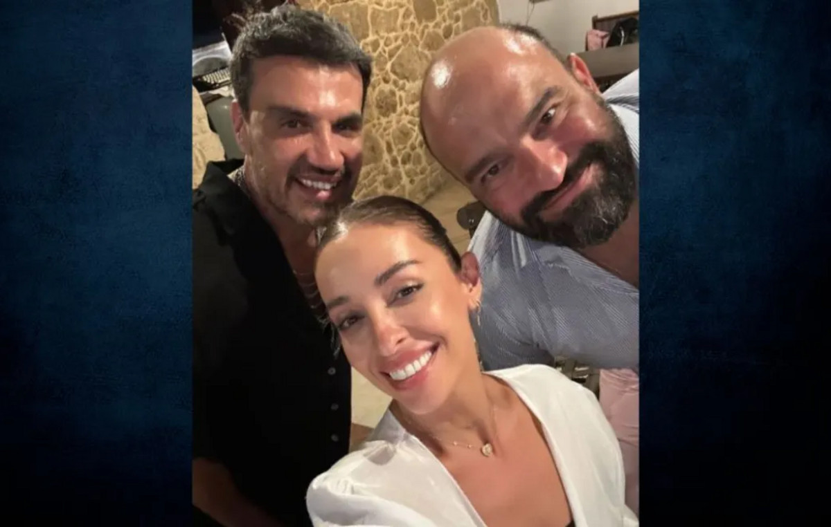 Κουμπάρα η Ελένη Φουρέιρα στον γάμο του Παντελή Τουτουντζή με τον σύντροφο του