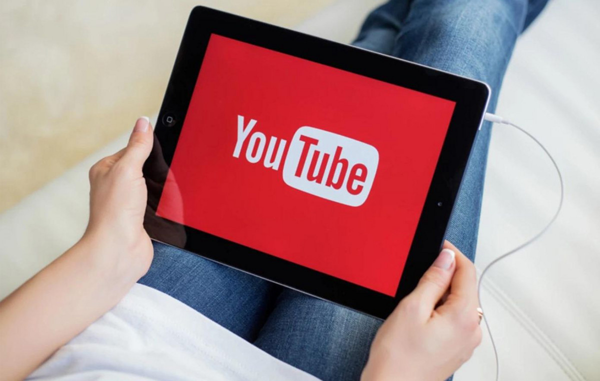 Australia will ban YouTube to children under 16