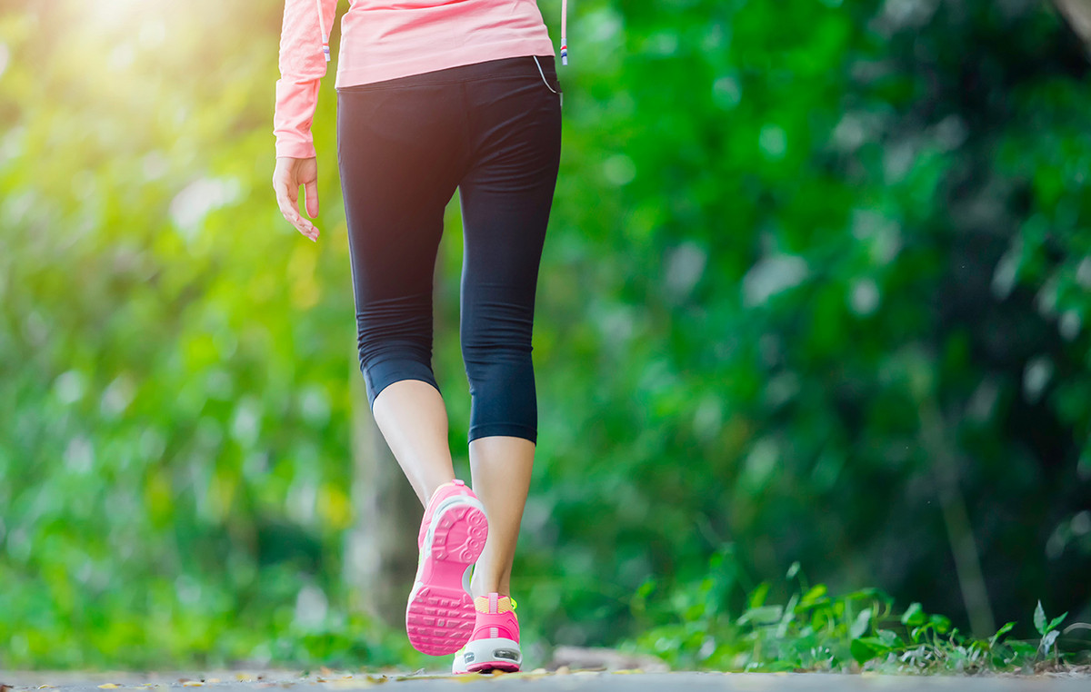 Police in England are pretending to go out for athletic running, to catch men who harass women