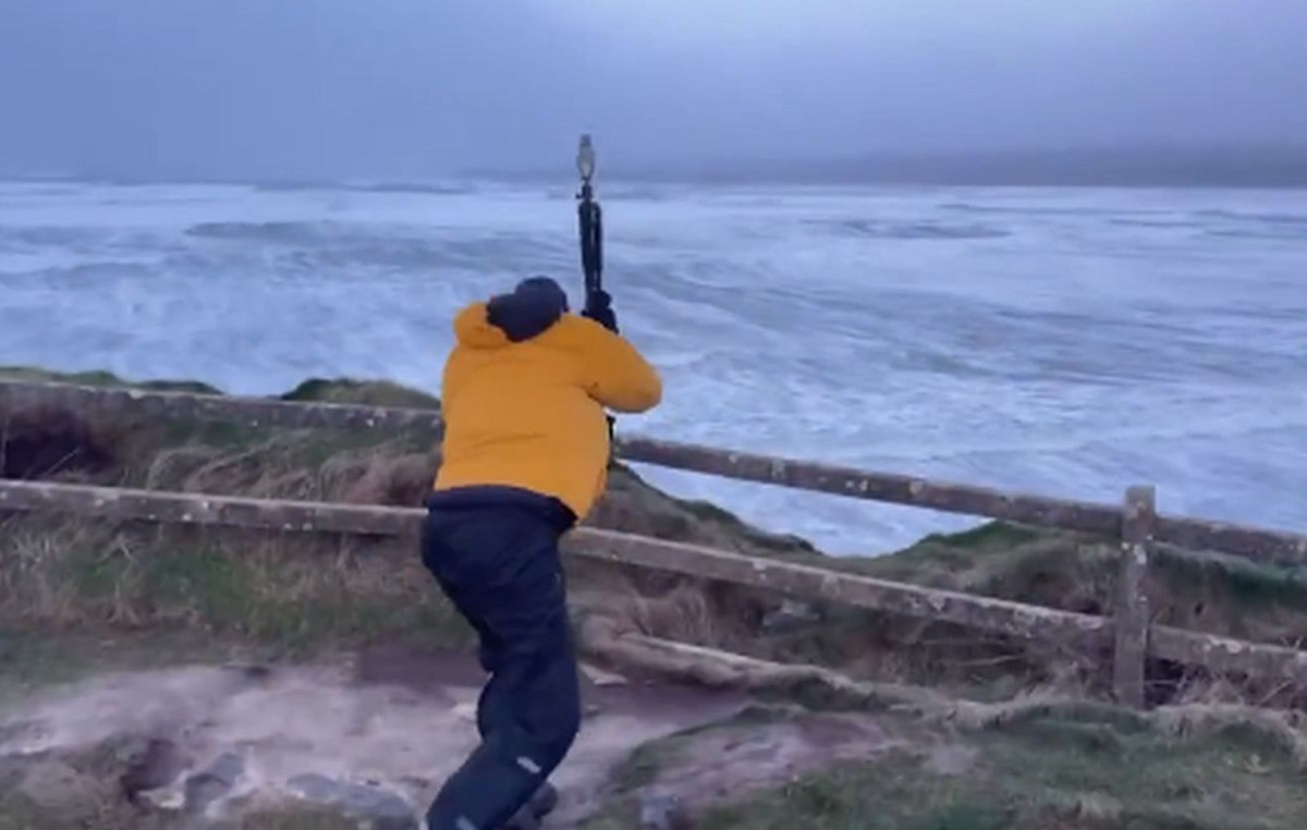 Chaos in Ireland due to the storm Eogwin - over 500,000 households