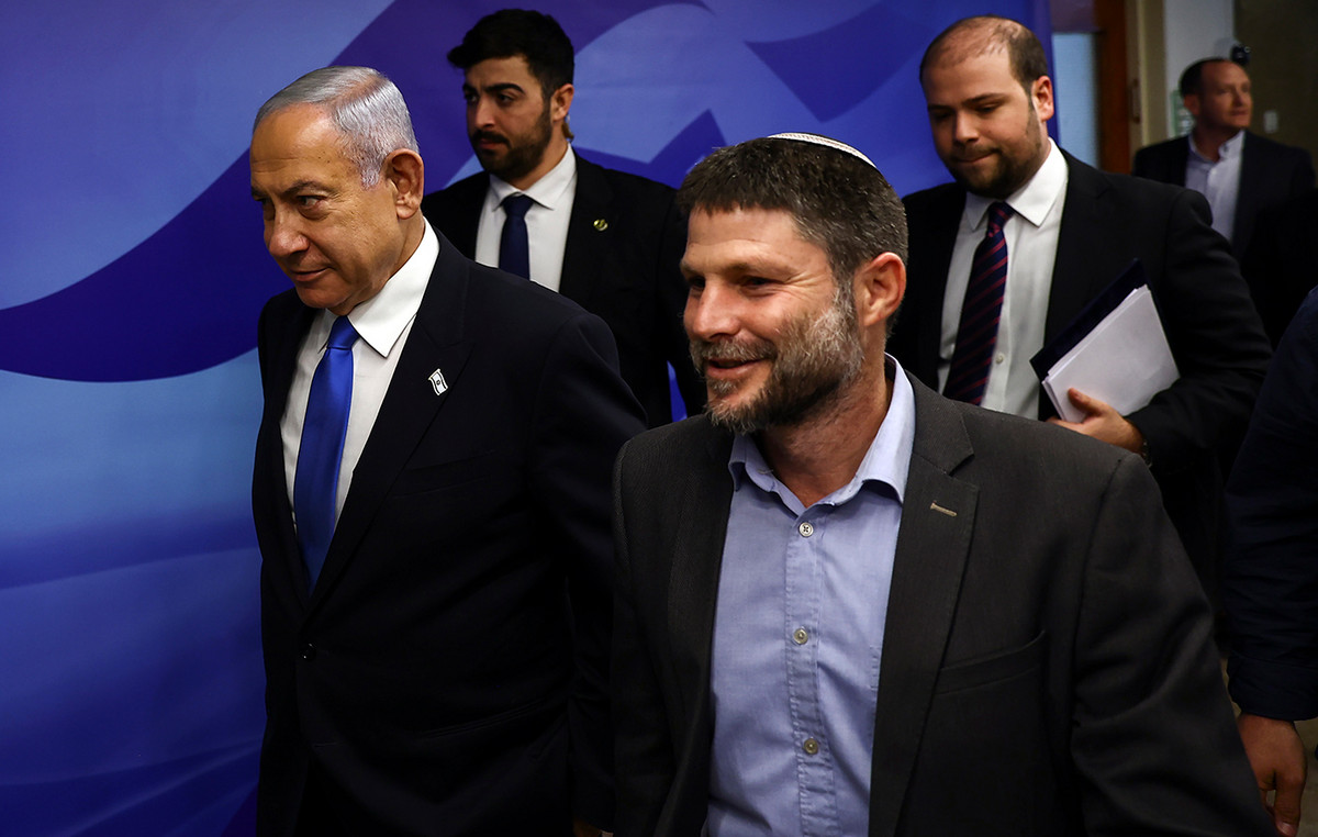The full possession of the Gaza Strip is requested by Israeli Finance Minister Smotric