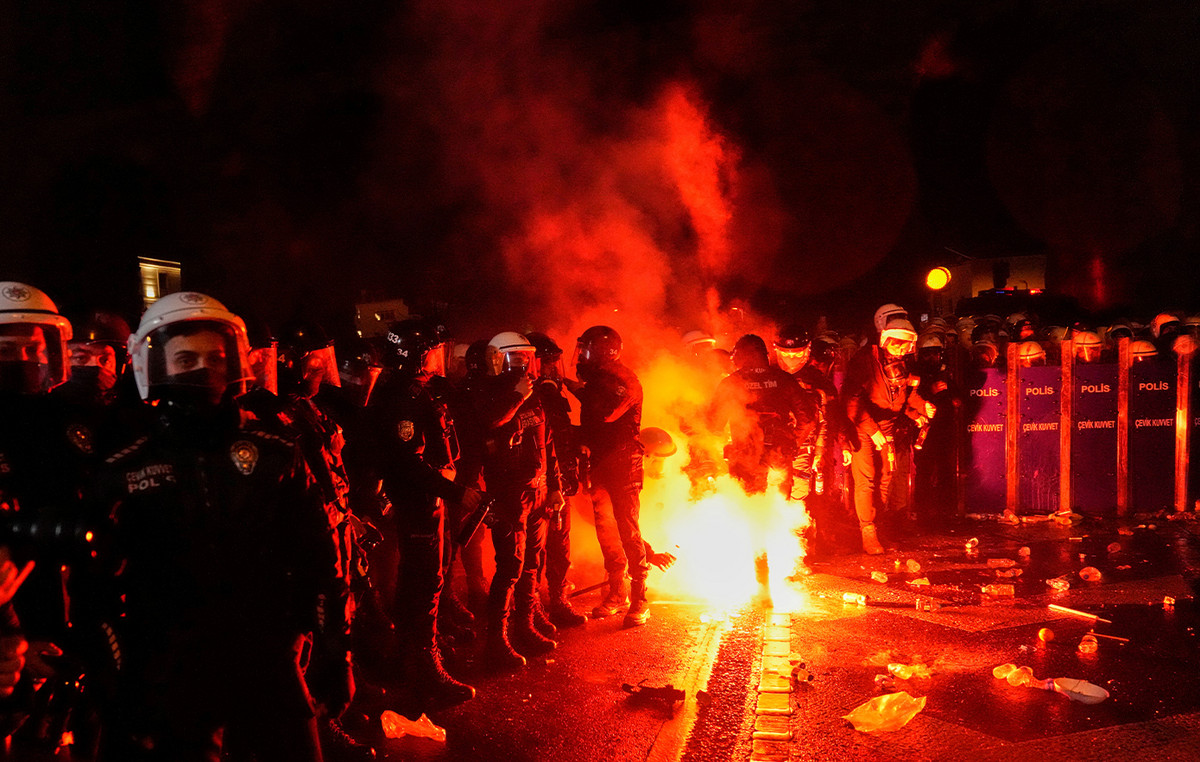 The popular protest in Turkey continues – Erdogan promises “not to retreat”