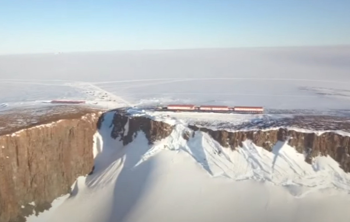 The man who attacked his colleagues on the basis of Antarctic will receive psychological help