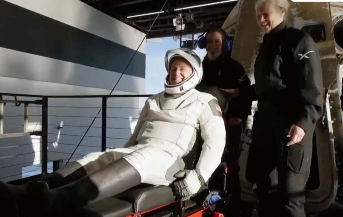 Astronaut’s daughter who stayed 9 months in space says he is facing difficulties in adapting to gravity