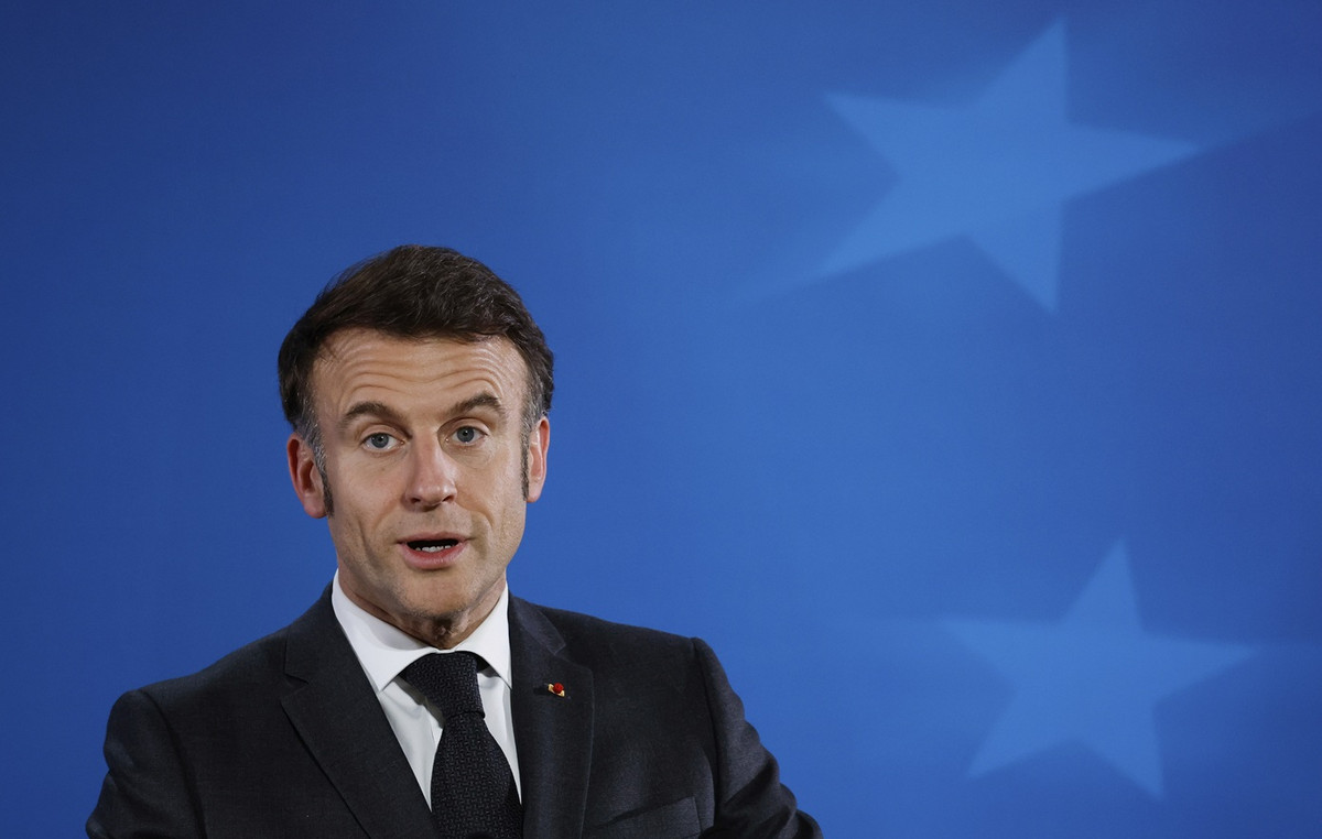 Macron responded to Putin about Napoleon describing the "imperialist ...