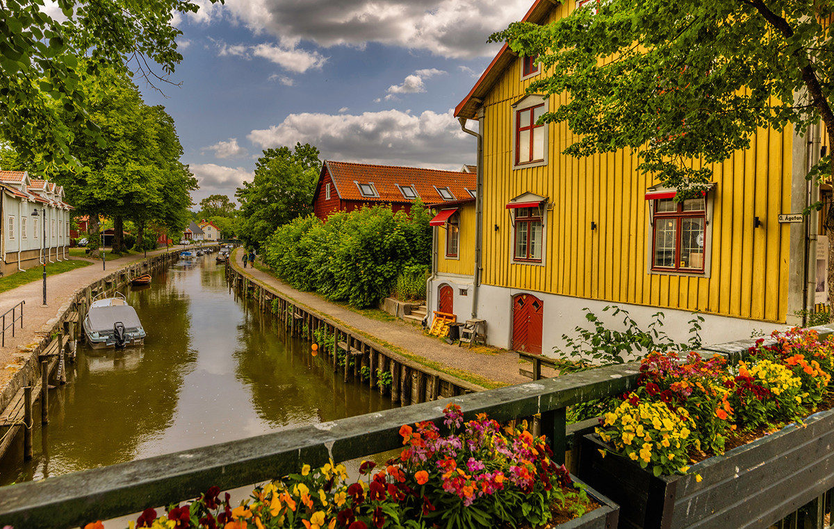 One in three single parent families in Sweden hungry