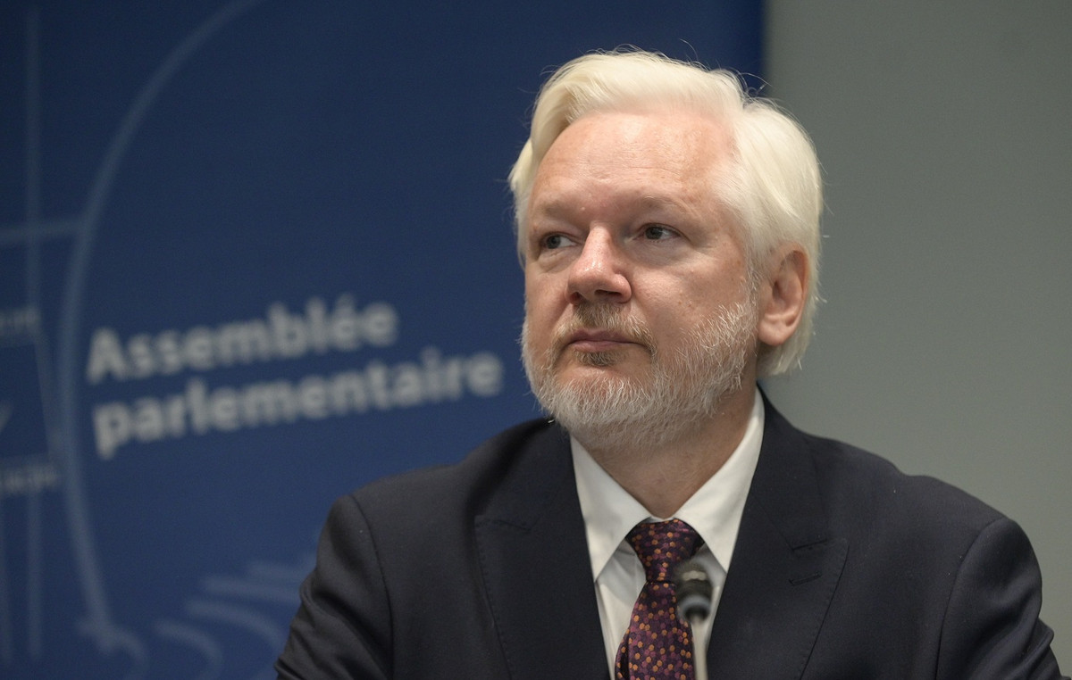 Family at the funeral of Pope Francis Julian Assange: “He had suggested that he give him asylum to the Vatican”