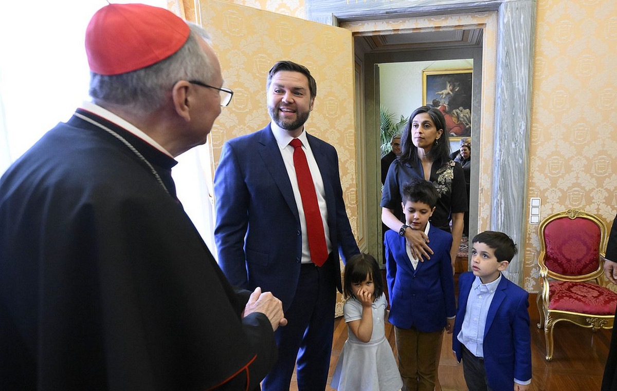 Vatican: Exchange of views on the international situation at the meeting of the Holy See with Jay Di Vance