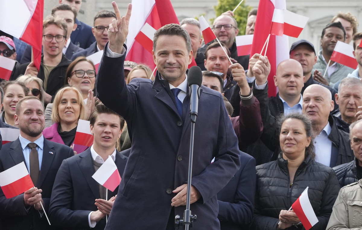 Poland: pro -European Trarsovski was named with a small winner in the first round of the presidential election