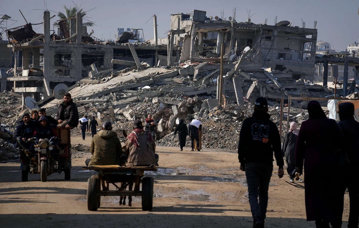 The population of Gaza “will move for his own protection,” Benjamin Netanyahu said