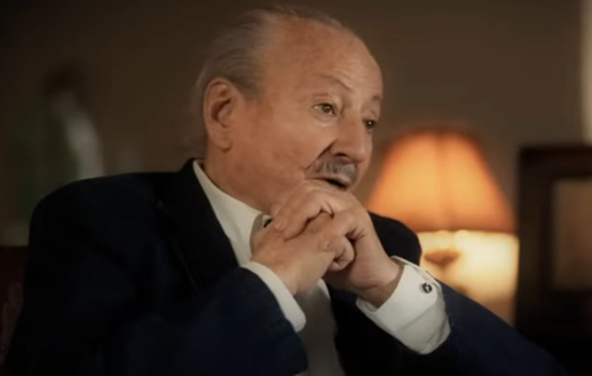 Algerian award -winning director Mohammed Lahdar Hamina at the age of 95