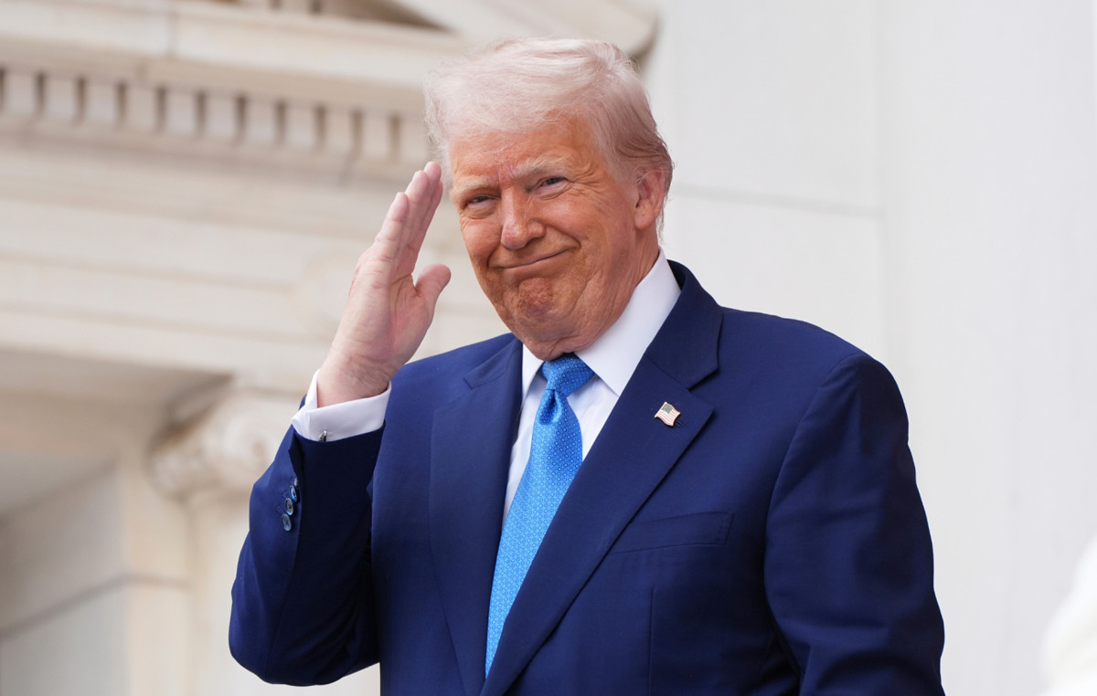 Stop Software Sales for Microchip in China with Trump order