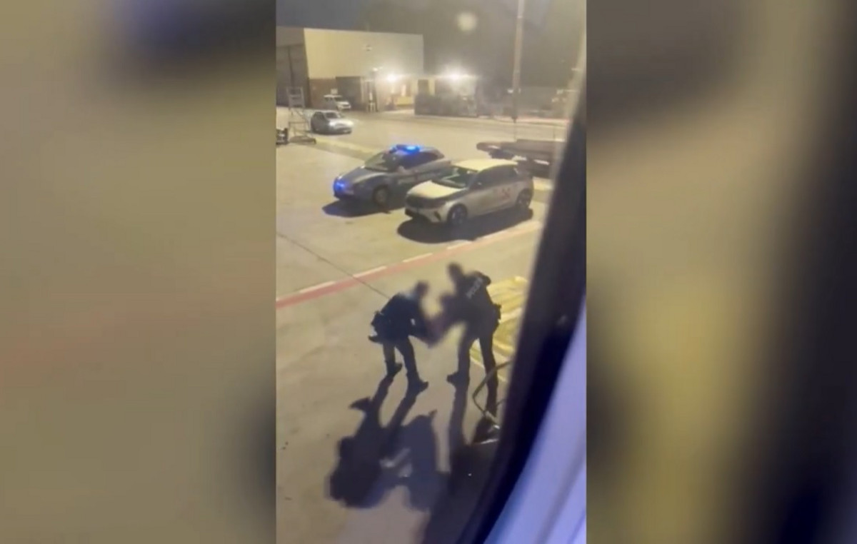 Forced landing due to quarrels: Police in Bologna took out passengers from Ryanair flight to Corfu