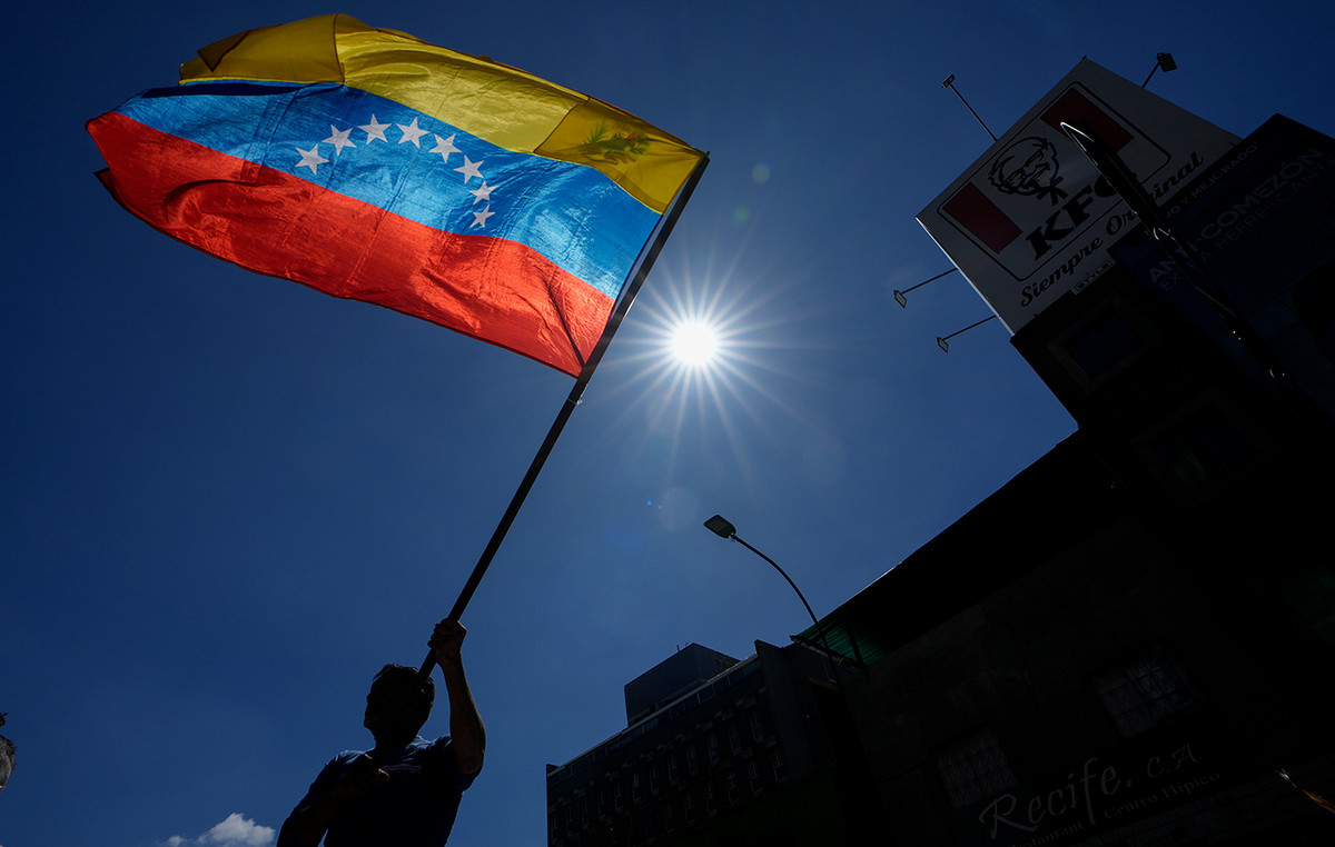 Venezuela suspends flights from Colombia – denounces the arrival of “mercenaries” and sabotage in its elections