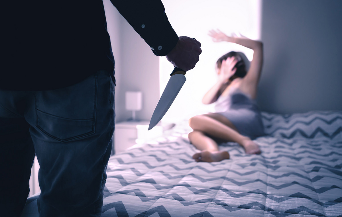 He stabbed her 42 times and strangled her thinking that she was a demon – how she managed to survive the psychopath