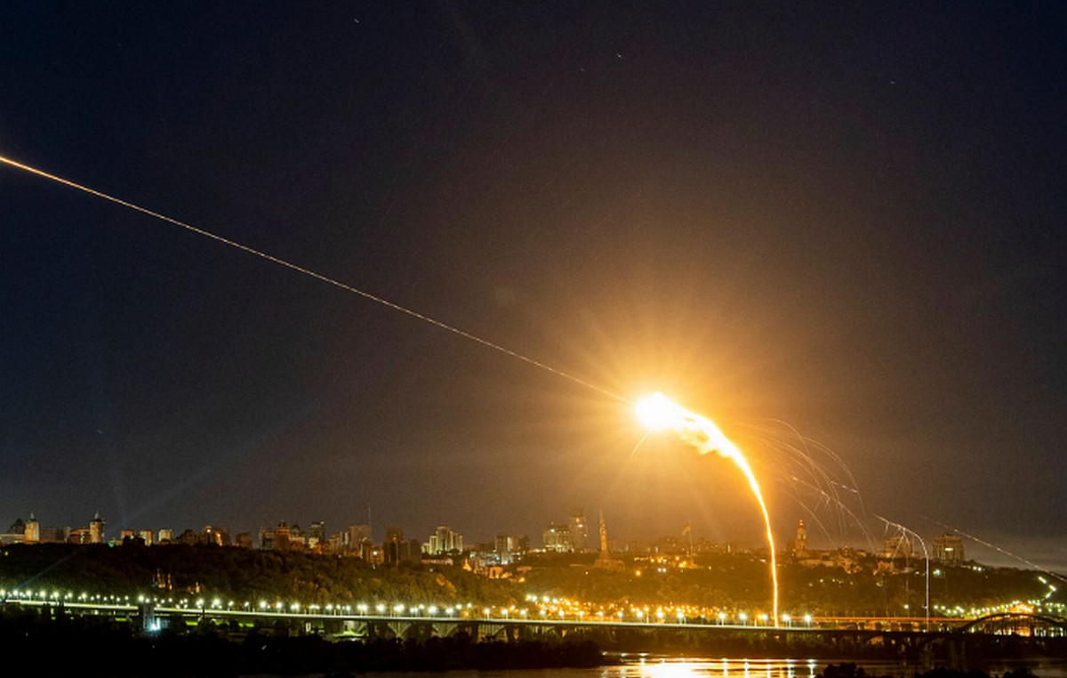Russia: Anti -aircraft defense rejected 95 Ukrainian drones, six of which were heading to Moscow