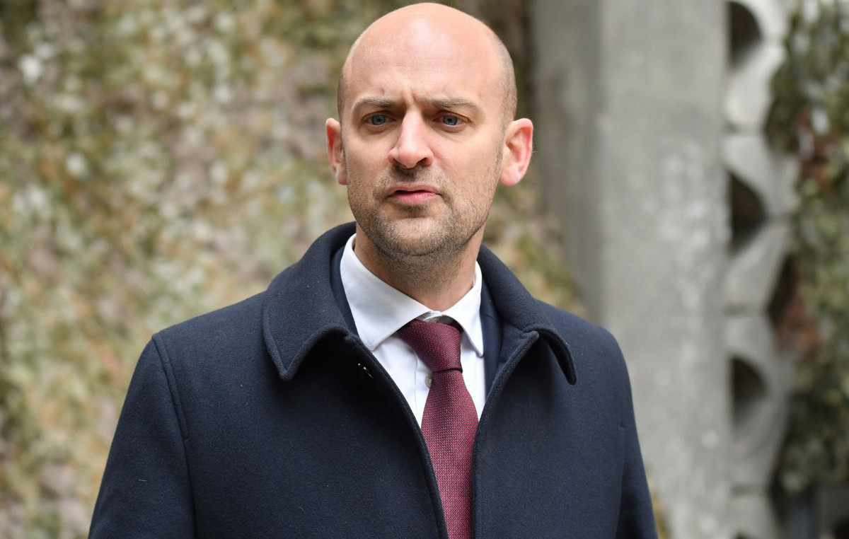Foreign Minister France: US and Europe to impose sanctions capable of force Russia to end war
