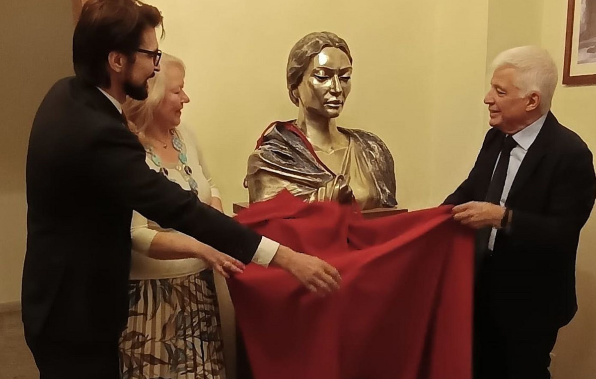The bust of Maria Callas was placed in the Opera of Rome