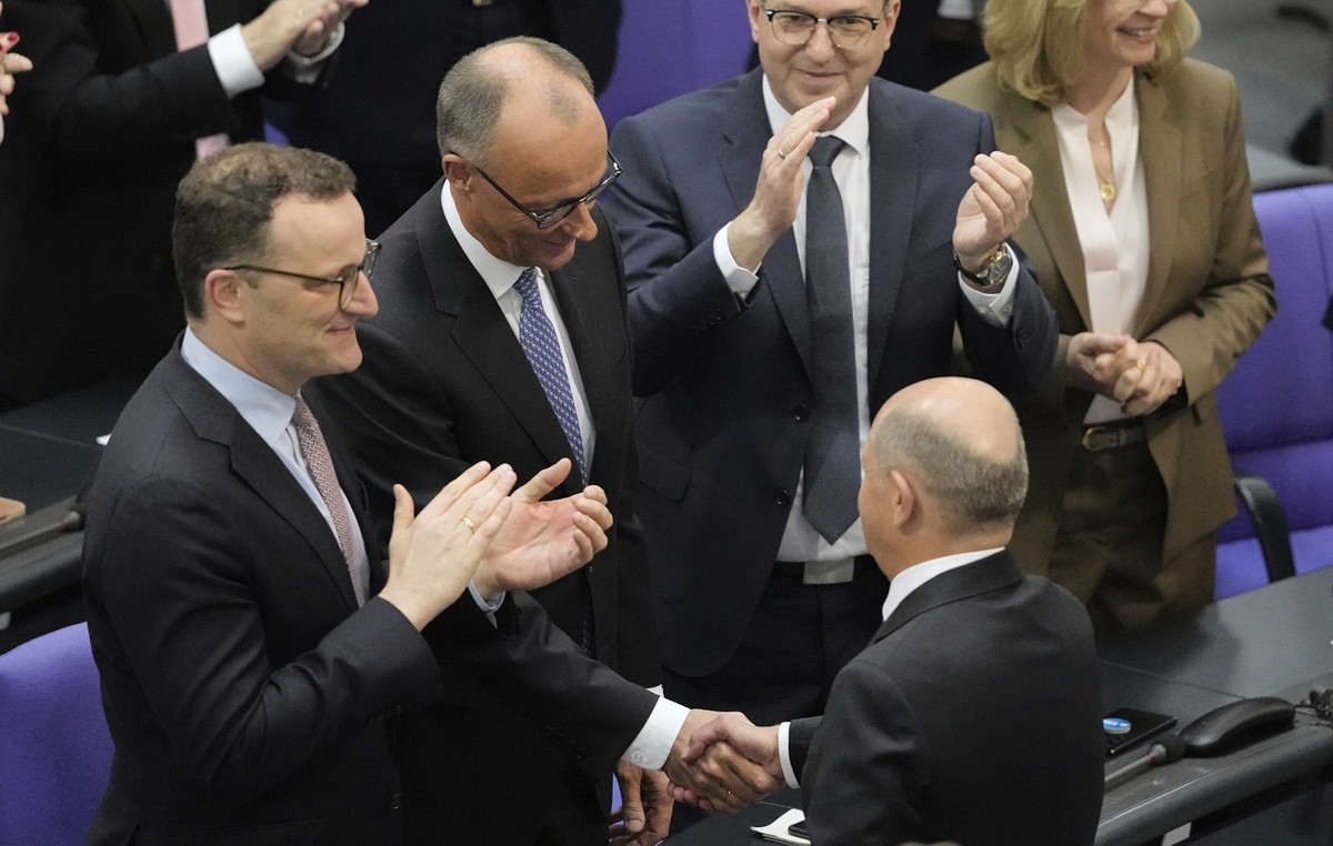 Chancellor with the second Merz: Elected with 325 votes in afternoon vote