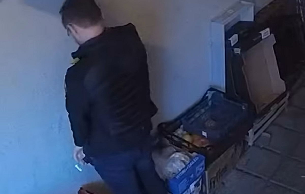 Hotel manager urged fruits and vegetables in grocery store – arrested drunk