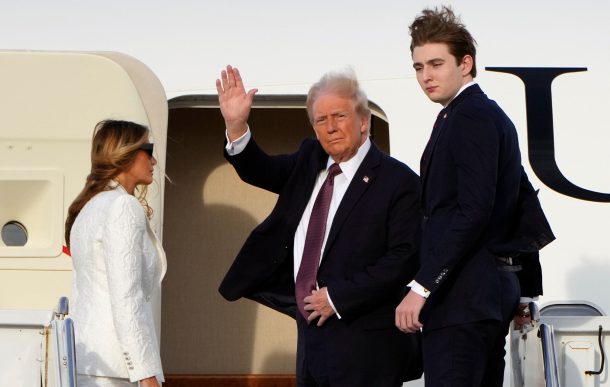 Qatar will gift a plane – “Flying Palace” to Donald Trump