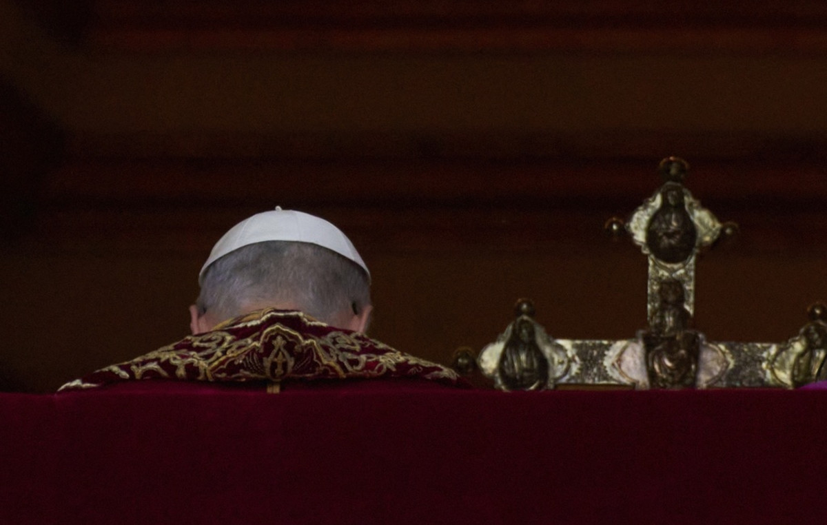 Video from Sistine Hat after the election of the new Pope, Leo ‘ – The Prayer and Congratulations of the Cardinals