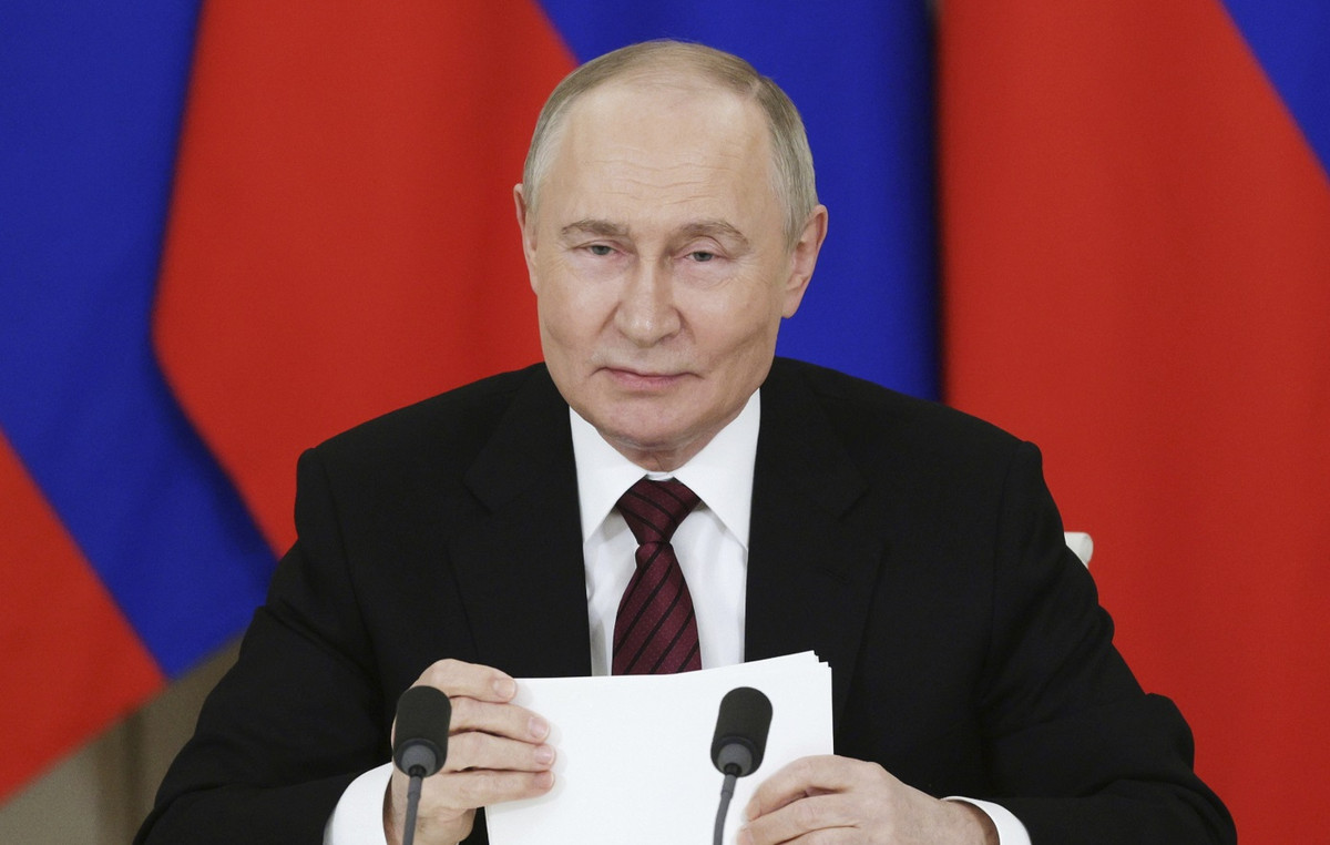The French Foreign Minister invites Putin to meet Zelenski in Istanbul under the condition of applying a ceasefire