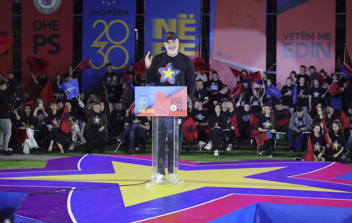In the polls today, the Albanians: Fourth Men is claiming Edi Rama and “Total Restore” by Sali Berisha In the polls today, the Albanians: Fourth Men is claiming Edi Rama and “Total Restore” by Sali Berisha