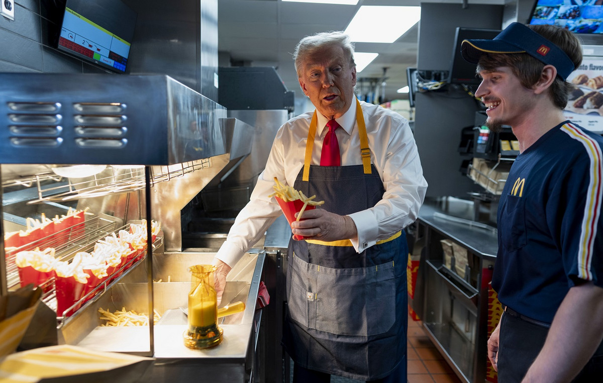 The Saudis welcomed Trump with McDonald’s mobile shop – because he prefers them to an expensive meal