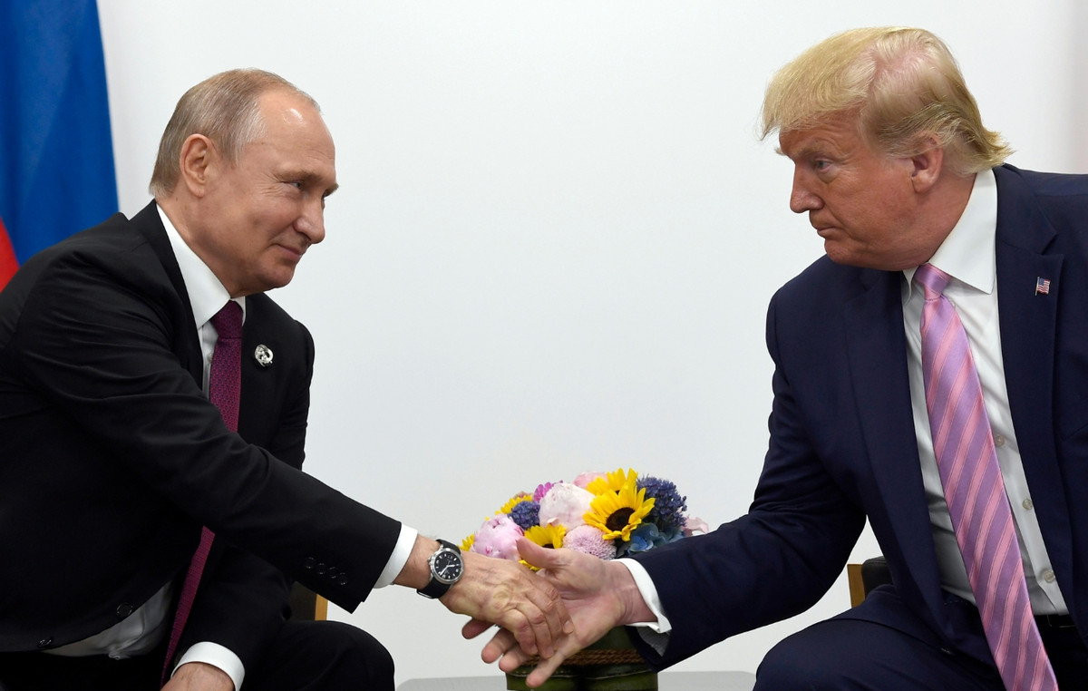 Kremlin’s preparations for Putin’s – Trump phone conversation Kremlin’s preparations for Putin’s – Trump phone conversation