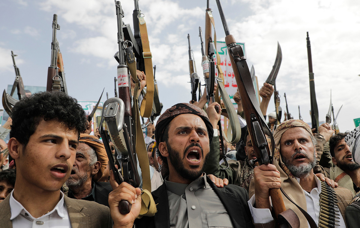Houthi took responsibility for a missile attack targeting Israel’s Ben Gurion Airport