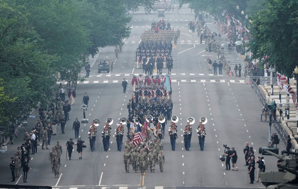 Trump’s joke about his military parade in Washington – massive demonstrations against him in other US cities Trump’s joke about his military parade in Washington – massive demonstrations against him in other US cities