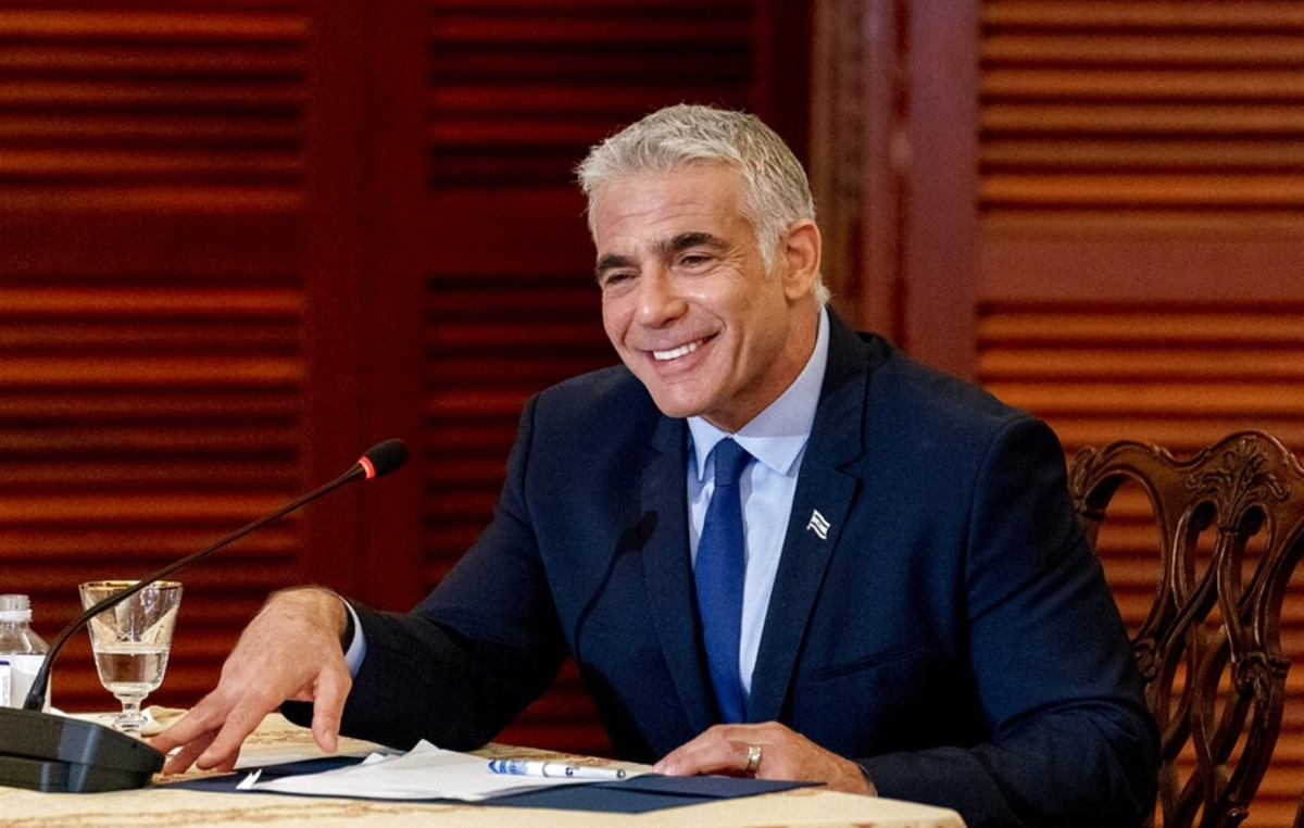 Israel: Opposition leader calls on Trump not to “mix” in the country’s internal affairs