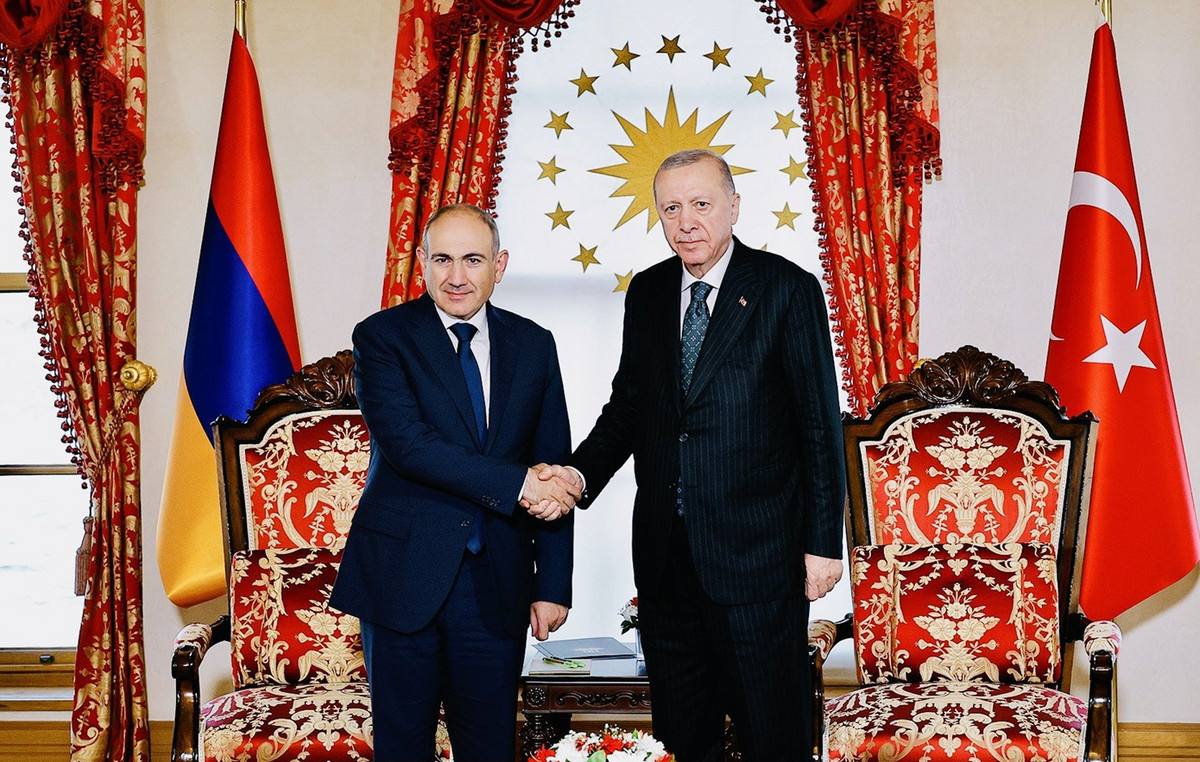Historical Meeting Erdogan -Pasinian in Constantinople – discussed relations between Turkey and Armenia
