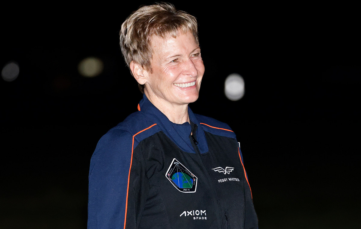 On the fifth space flight of her career, NASA veteran Peggy Witson started today with SpaceX
