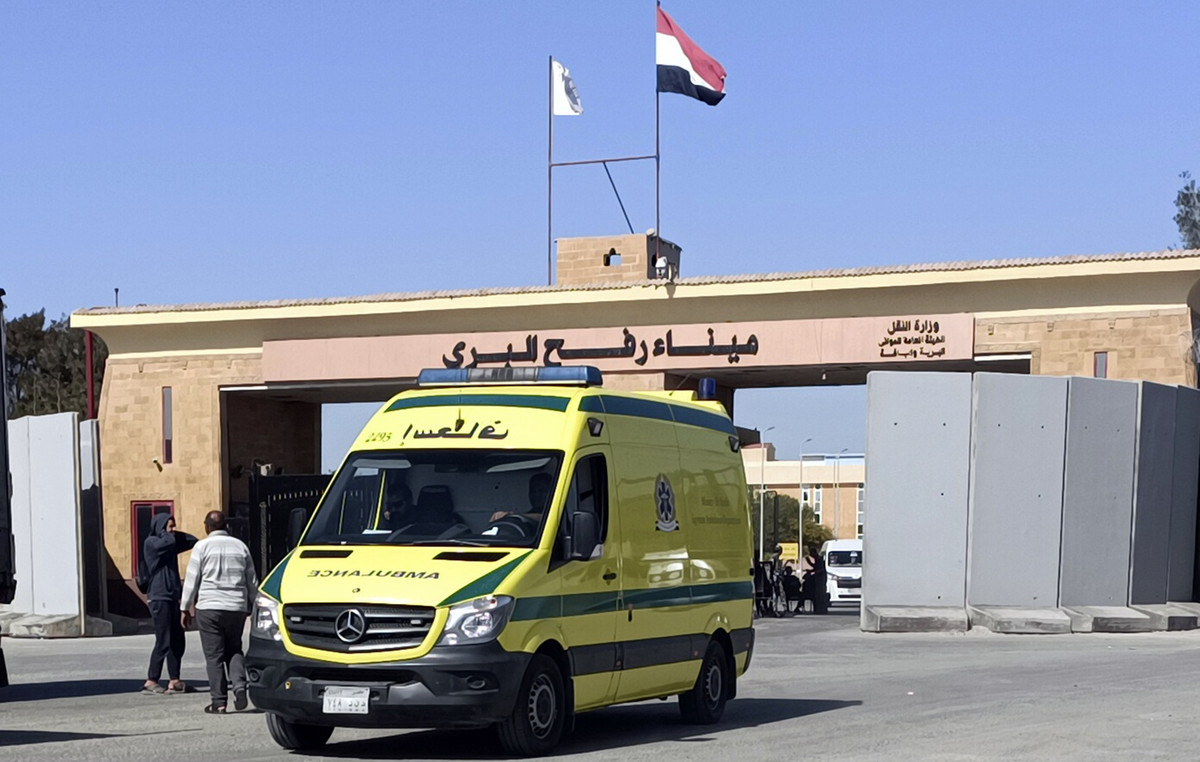 Egypt: Deadly car accident with 19 dead, including 18 young workers