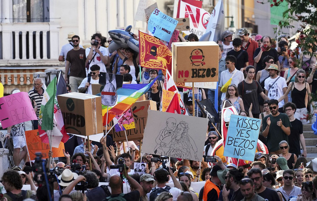 Activists demonstrated in Venice against Jeff Bezos