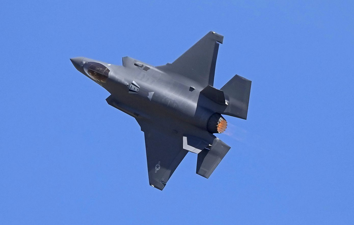 US Ambassador to Turkey: Congress reviews Ankara’s request for F-35s-By the end of the year the deal