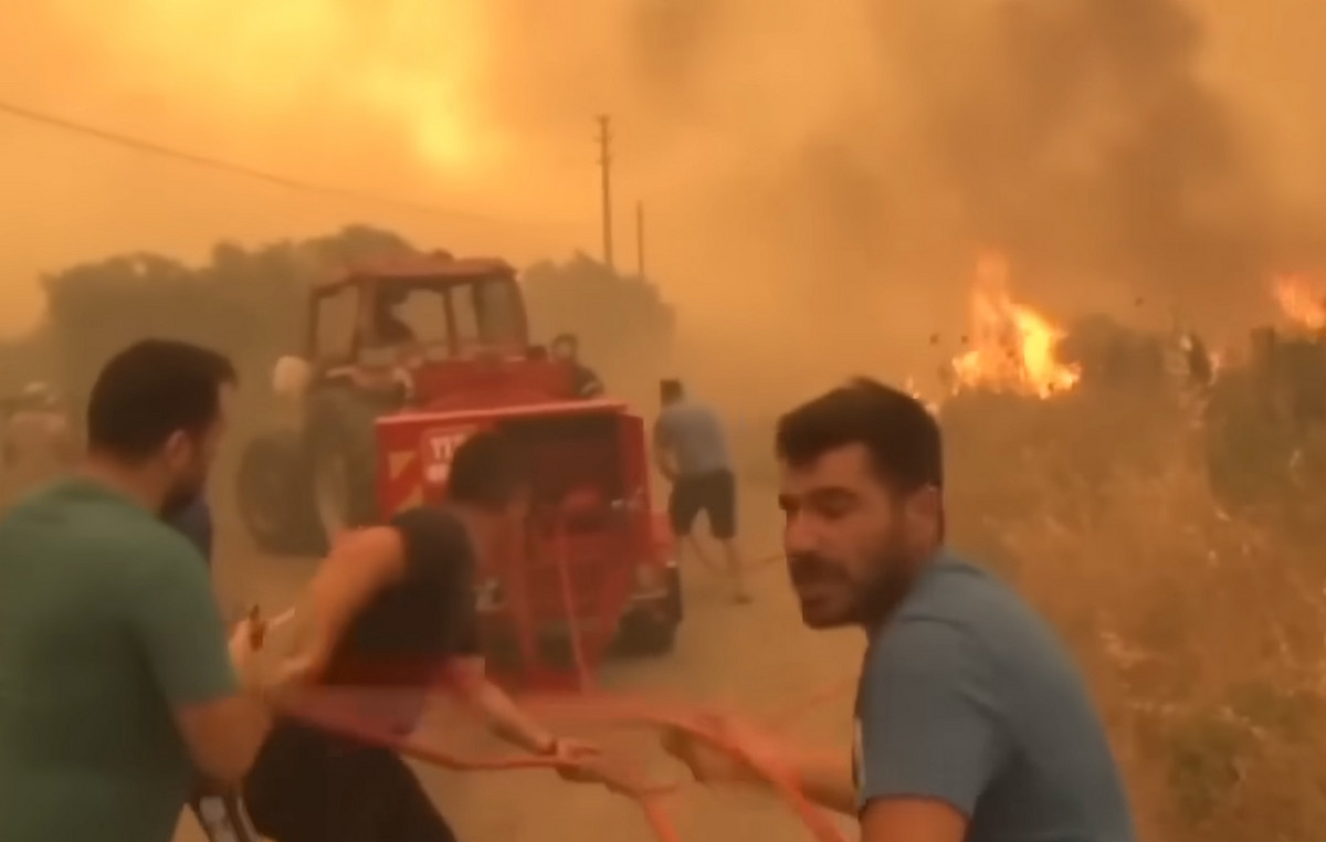 Rage for the second day the big fire in Smyrna – 1,000 people in extinguishing efforts