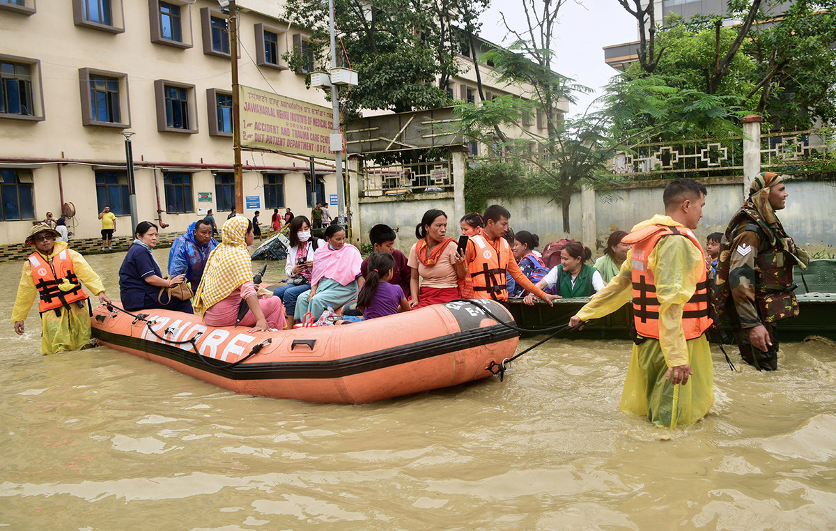 At least 34 dead from floods in the northeast of India