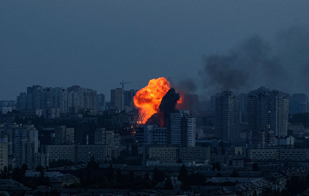 War in Ukraine: At least two dead and 17 injured on unprecedented Russian attack
