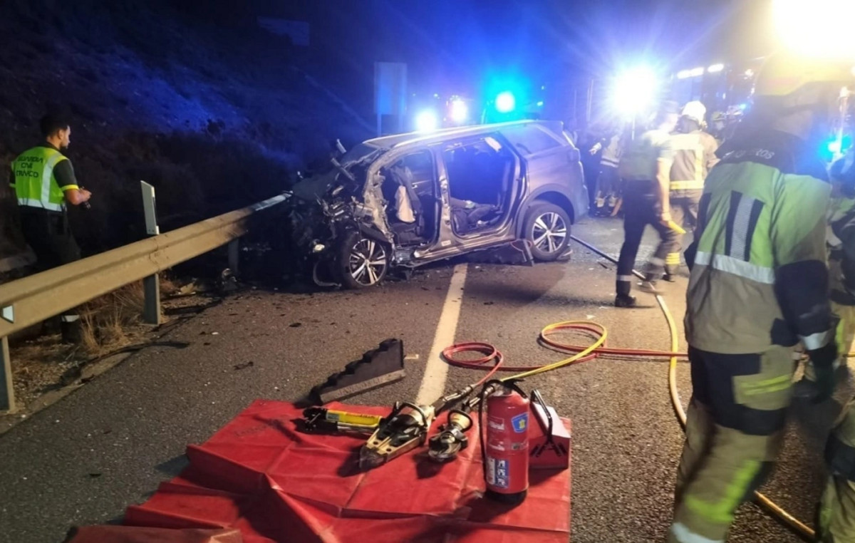 Four -dead car accident during a police pursuit in Malaga, Spain