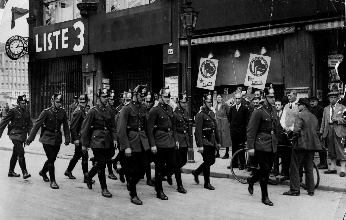 Like today June 30: The night of the big knives – when Hitler “ate” his own