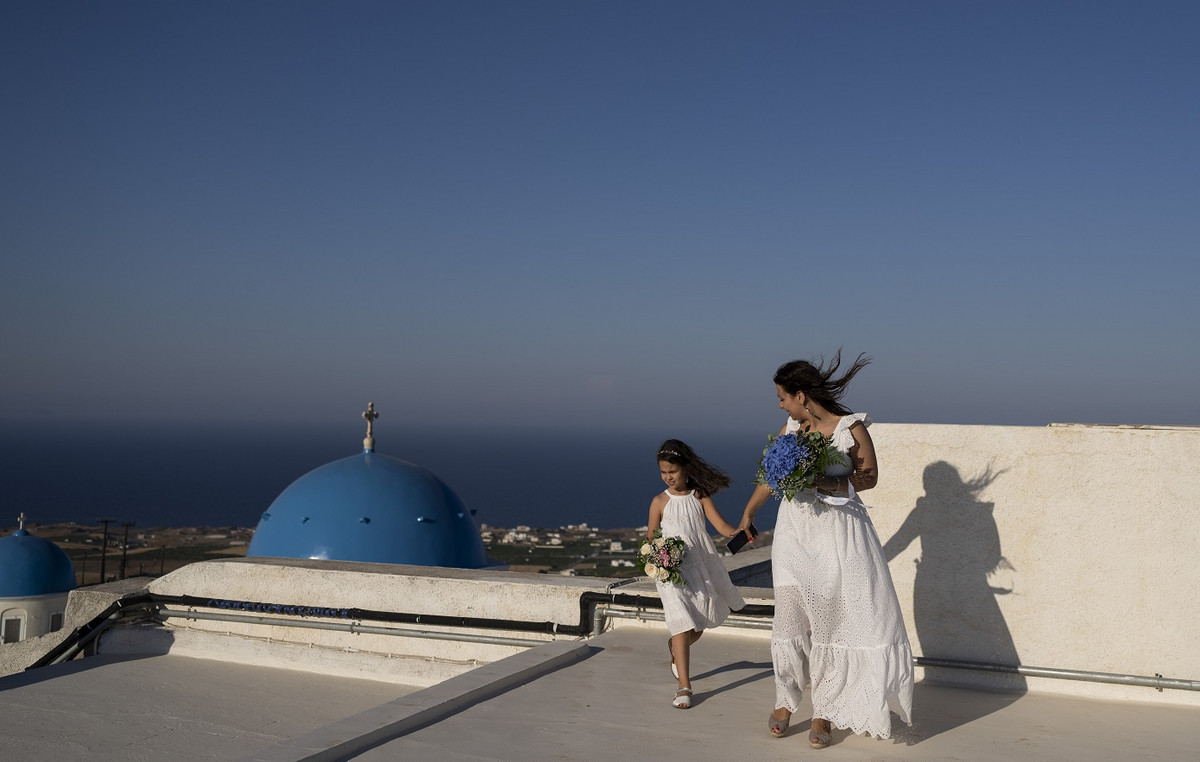 The reasons for Greece for holidays tourists from the US, Britain and France