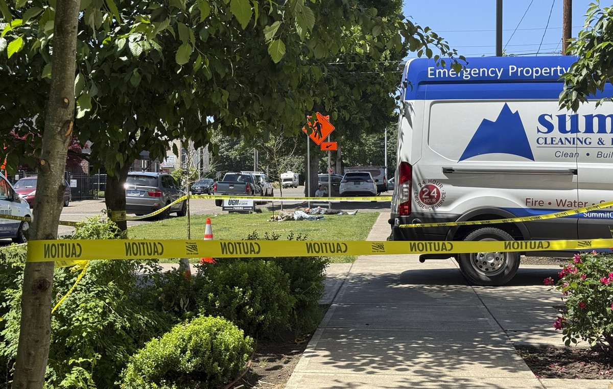 Man attacked with a knife in a homeless shelter in Oregon – twelve wounded, five in serious condition