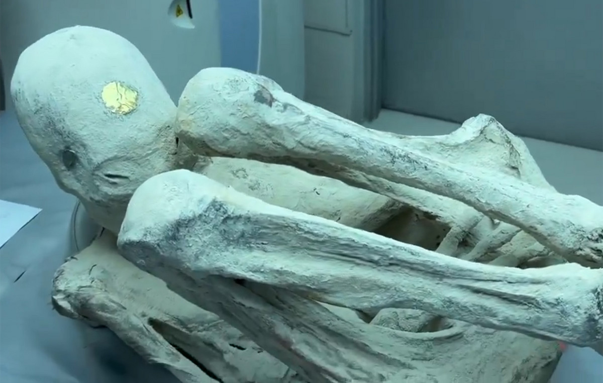 New overthrow in the mystery with the “extraterrestrial” mummies in Peru – a fetus found in one of the corpses